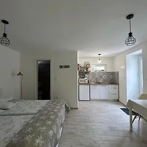 Ana Apartament